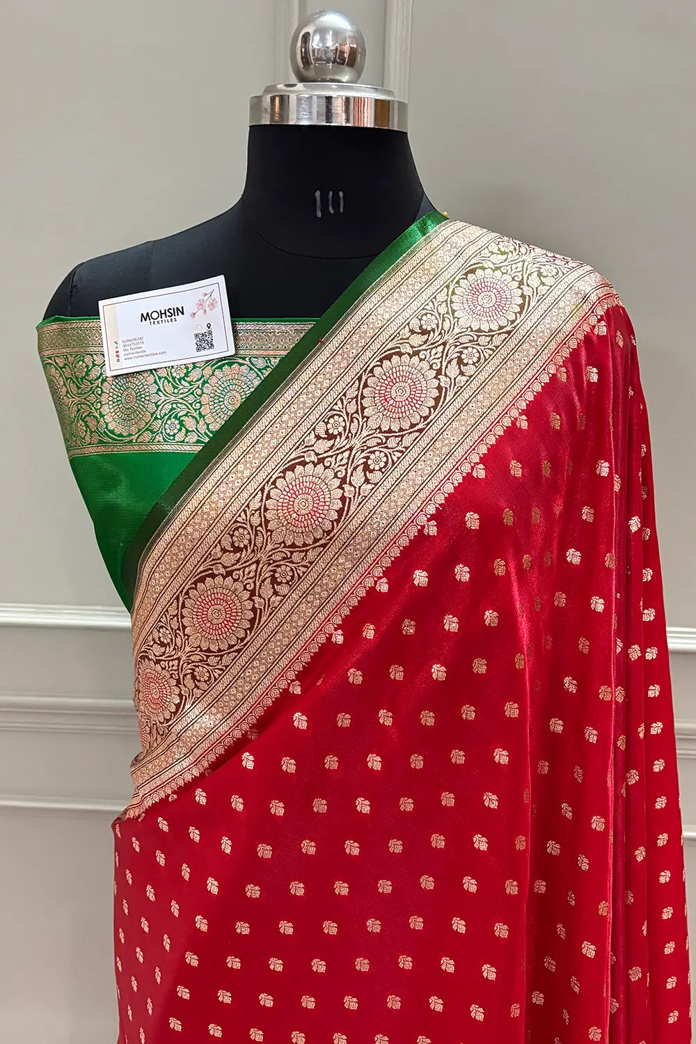 Red and Green Makkhi Buti Katan Silk Banarasi Saree