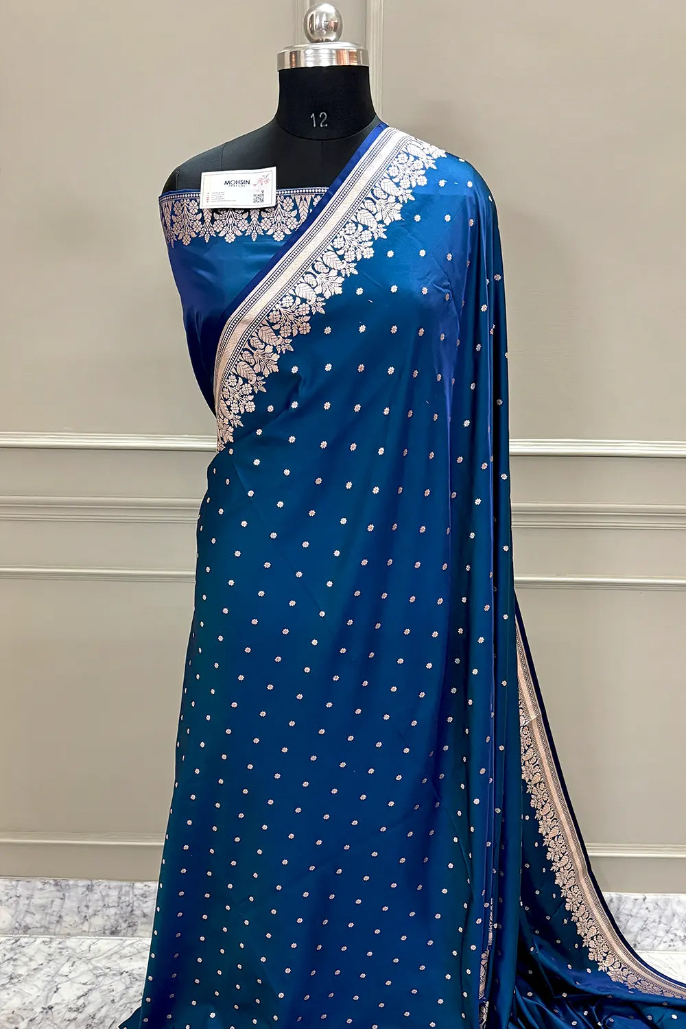 Firozi Hawahawai Buti Katan Silk Banarasi Saree