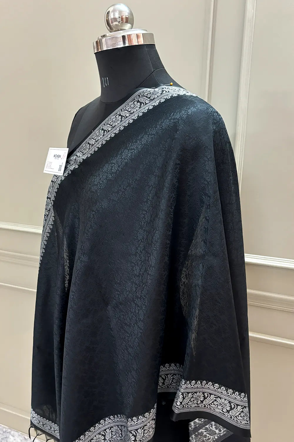 Black Resham Zari Silk Banarasi Stole