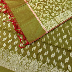 Mehedni Golden Zari Banarasi Silk Suit