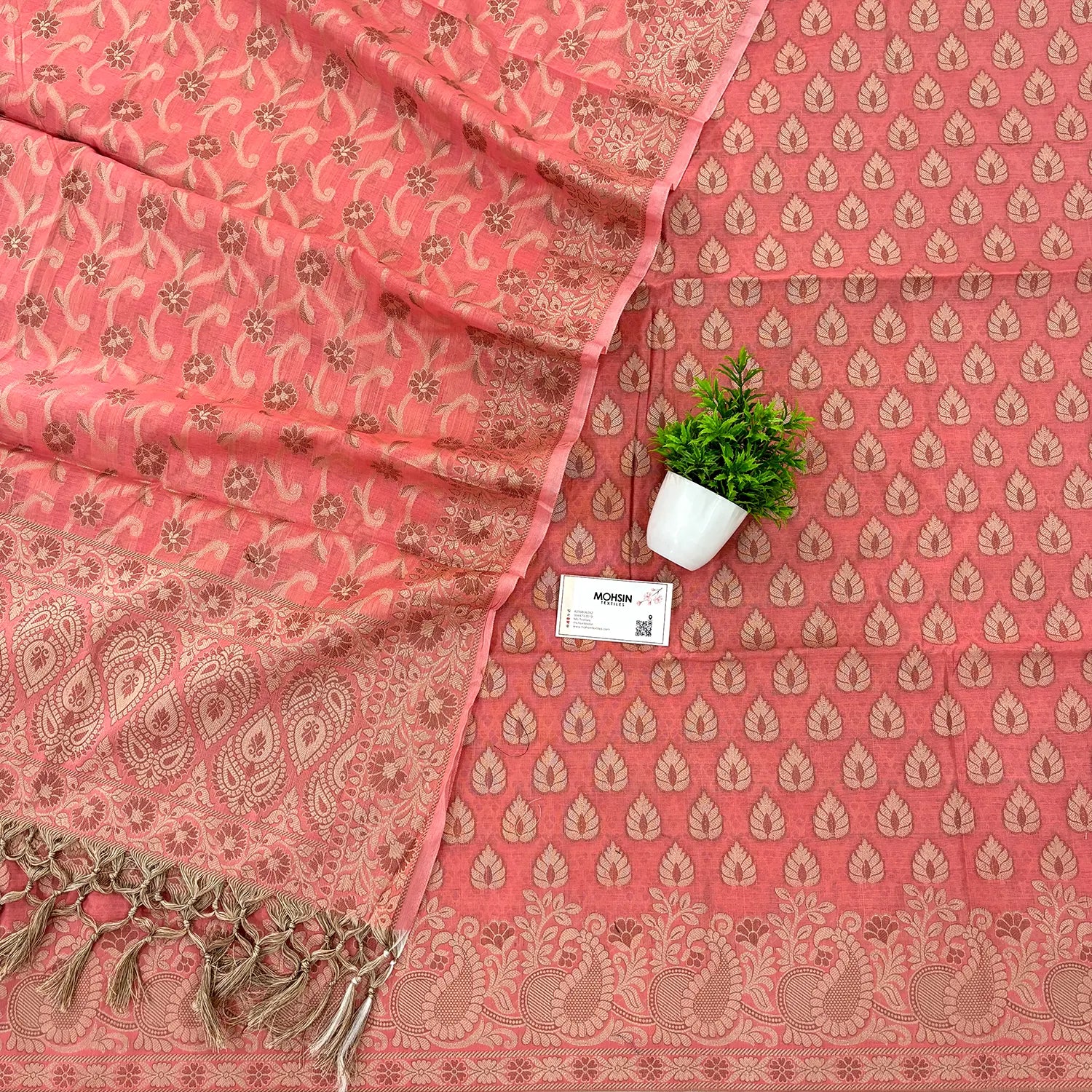 Peach Kacchi Carry Patta Cotton Silk Banarasi Suit