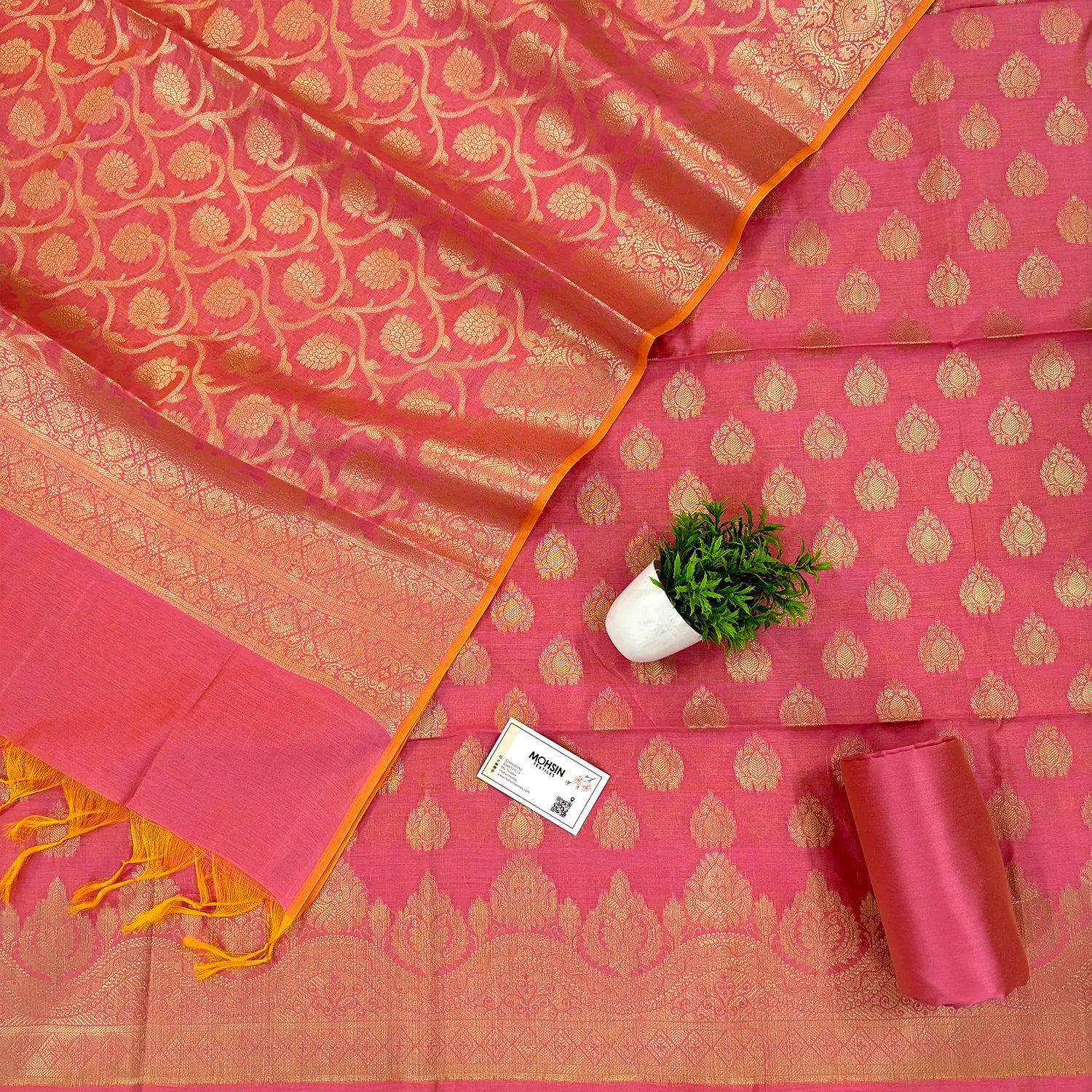 Pink Uggi Dhan Buti Banarasi Silk Suit
