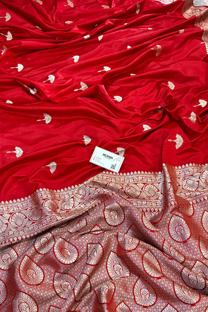 Red Jellyfish Buti Katan Silk Banarasi Saree