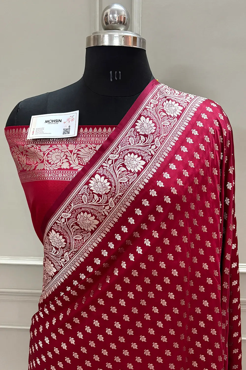 Maroon Chunni Buti Katan Silk Banarasi Saree