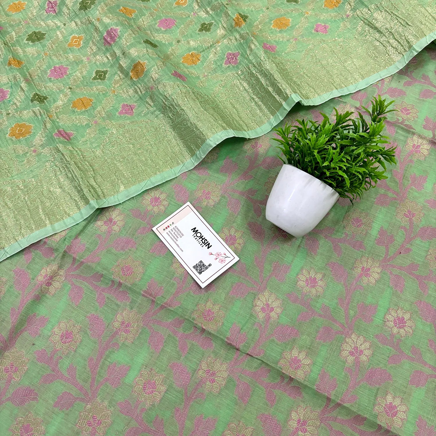 Pista Pakki Jaal Crush Cotton Silk Banarasi Suit