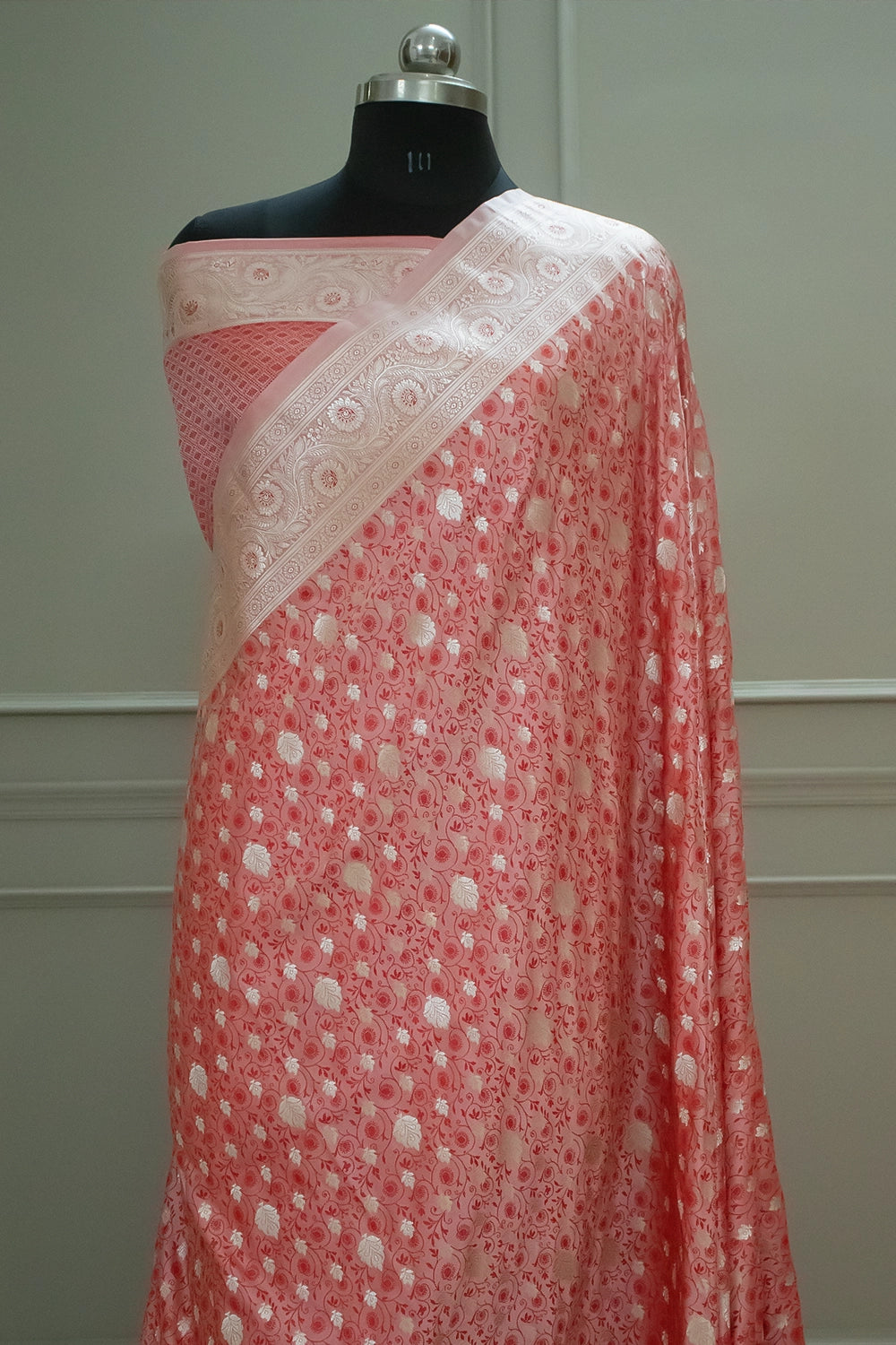 Peach Chunni Munni Buti Katan Silk Banarasi Saree