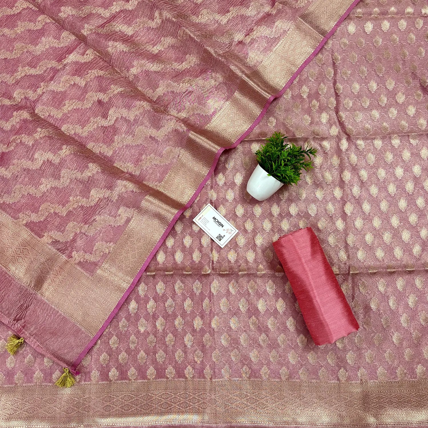 Pink Pairahan Tissue Silk Banarasi Suit