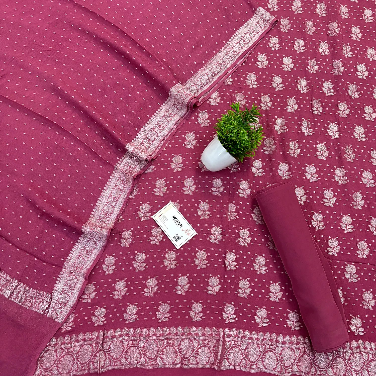 Pink Golden Zari Pure Georgette Silk Banarasi Suit