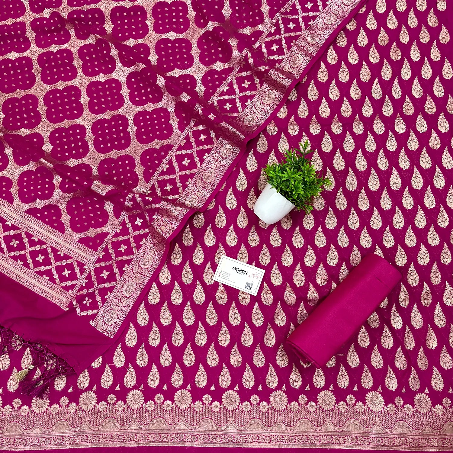 Pink Golden Zari Georgette Silk Banarasi Suit