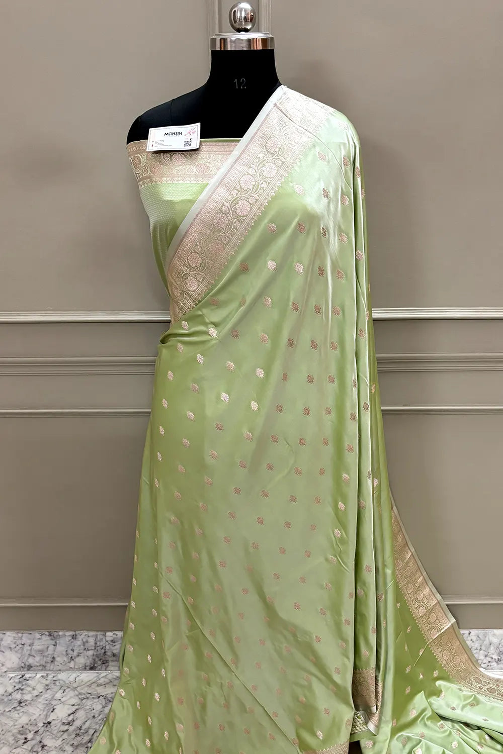 Pista Flying Buti Katan Silk Banarasi Saree