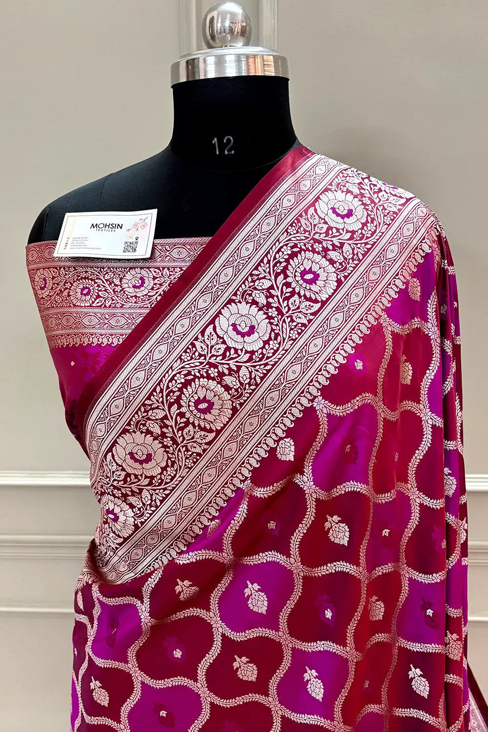 Magenta Ghulam Buti Katan Silk Banarasi Saree