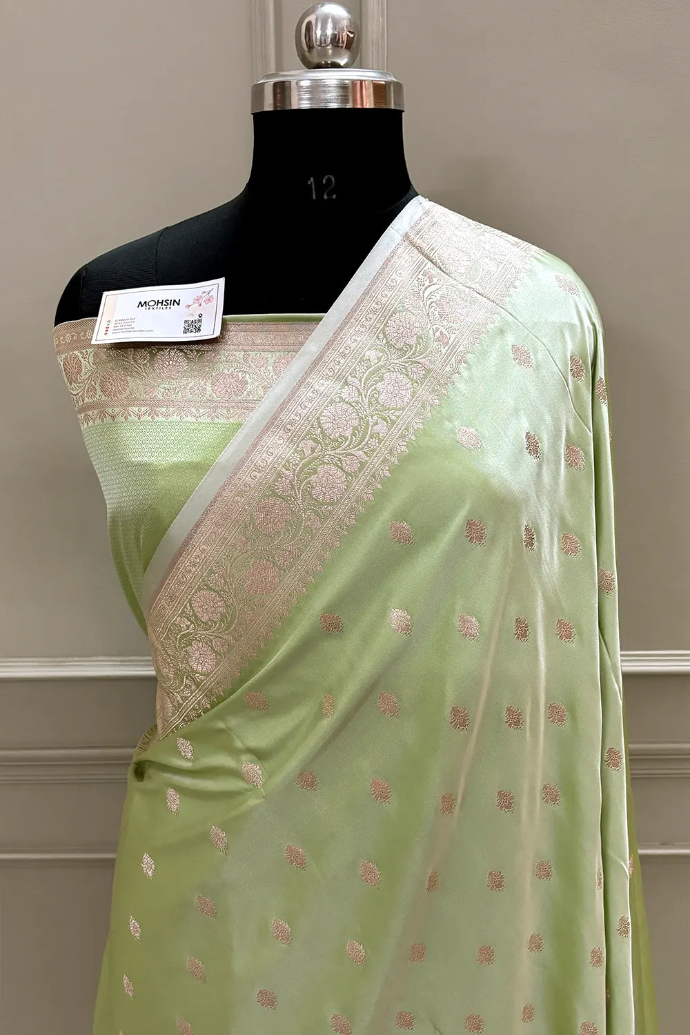 Pista Flying Buti Katan Silk Banarasi Saree