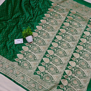 Forest Green Royal Plain Stone Katan Banarasi Saree