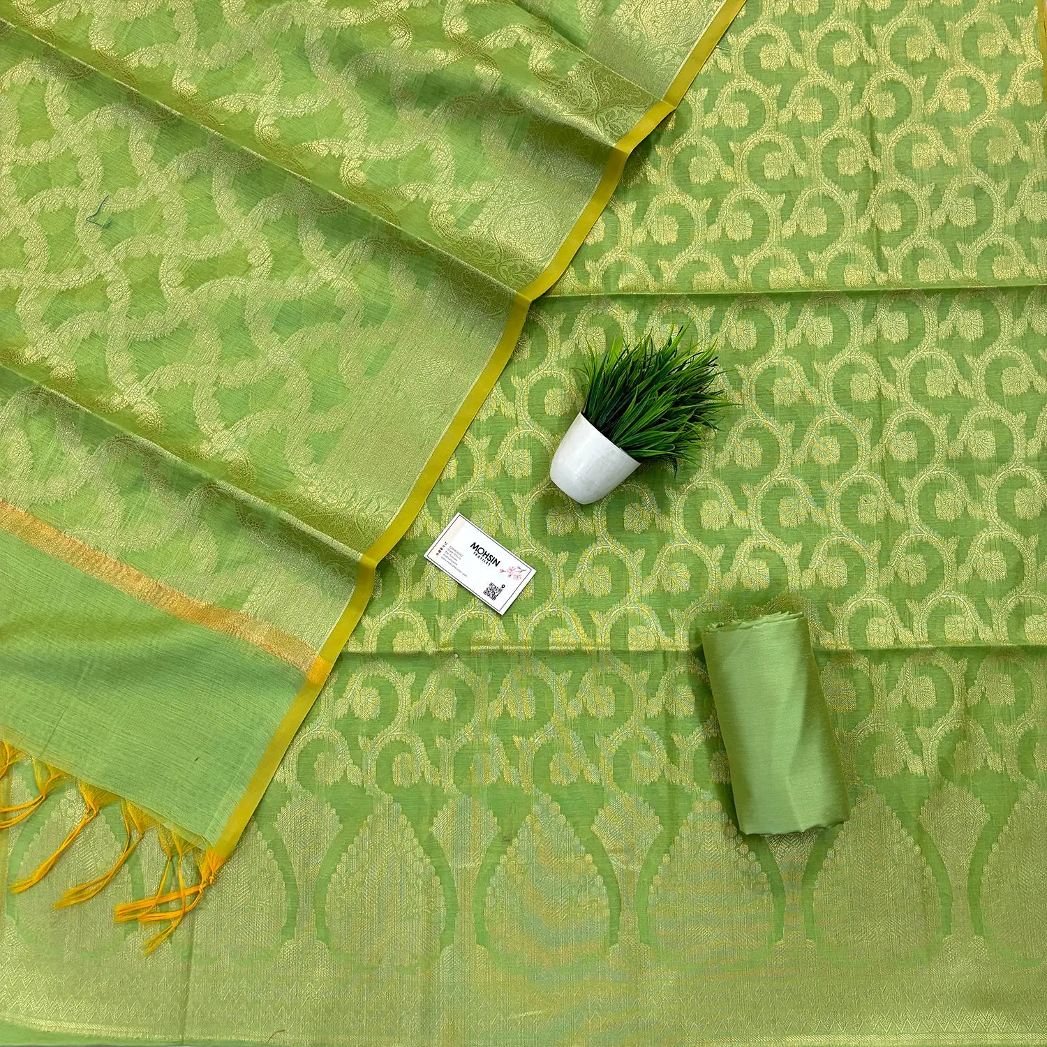Pista Ikka Jaal Banarasi Silk Suit