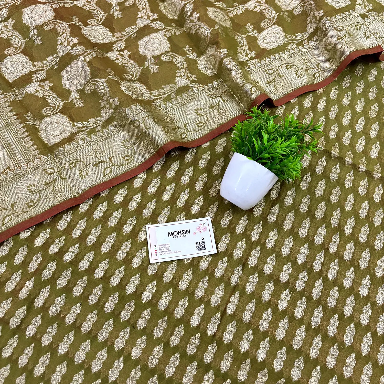 Mehendi Dracula Buti Banarasi Silk Suit