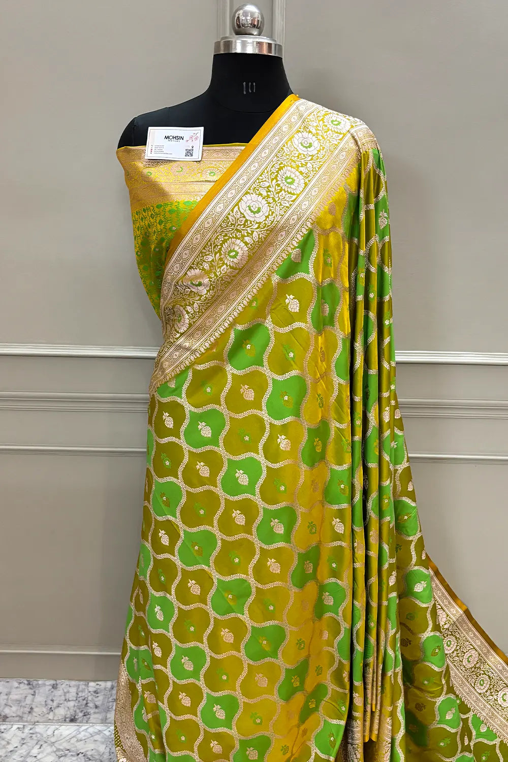 Mustard Ghulam Buti Katan Silk Banarasi Saree