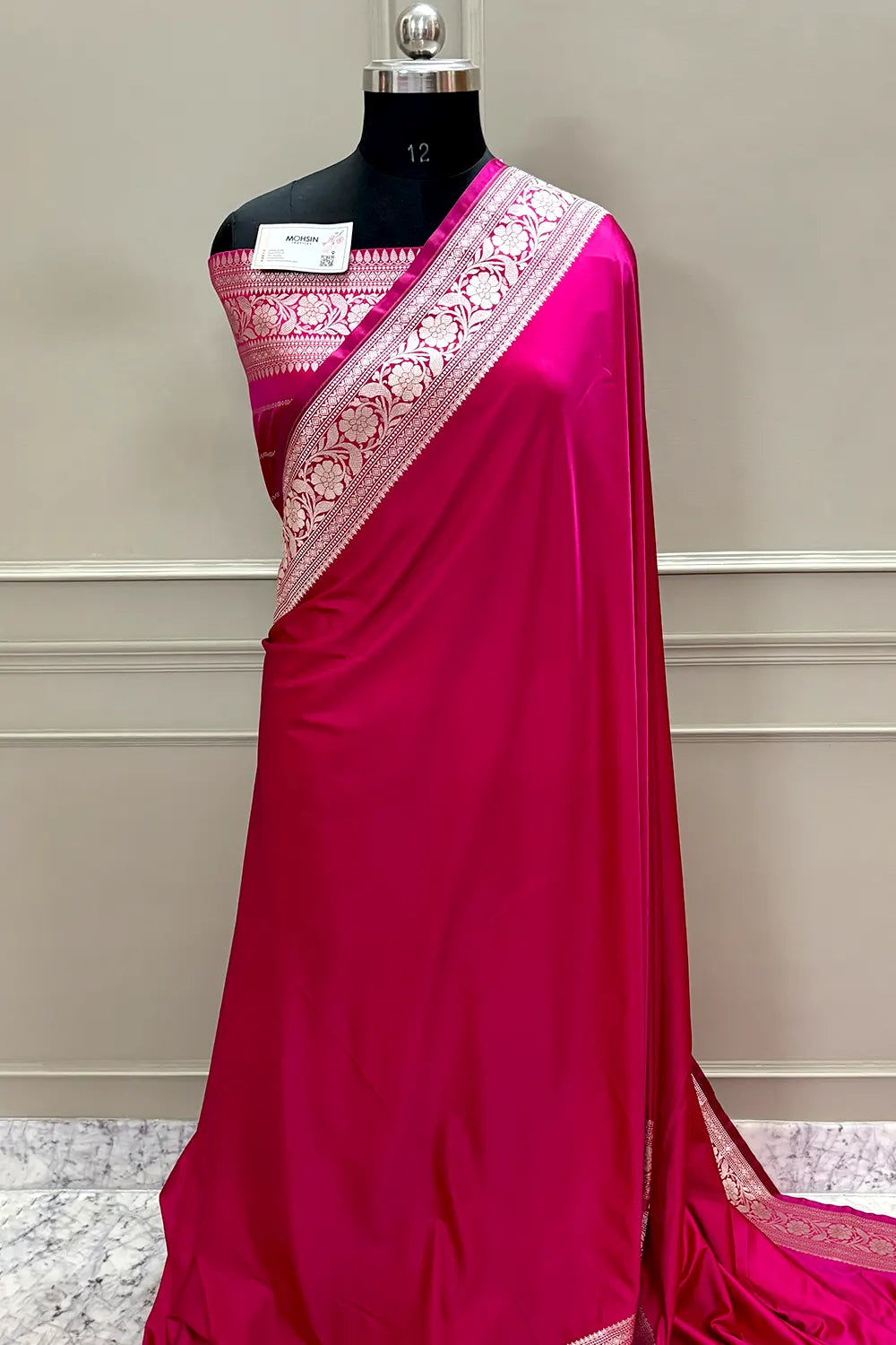 Pink Golden Zari Plain Katan Silk Banarasi Saree