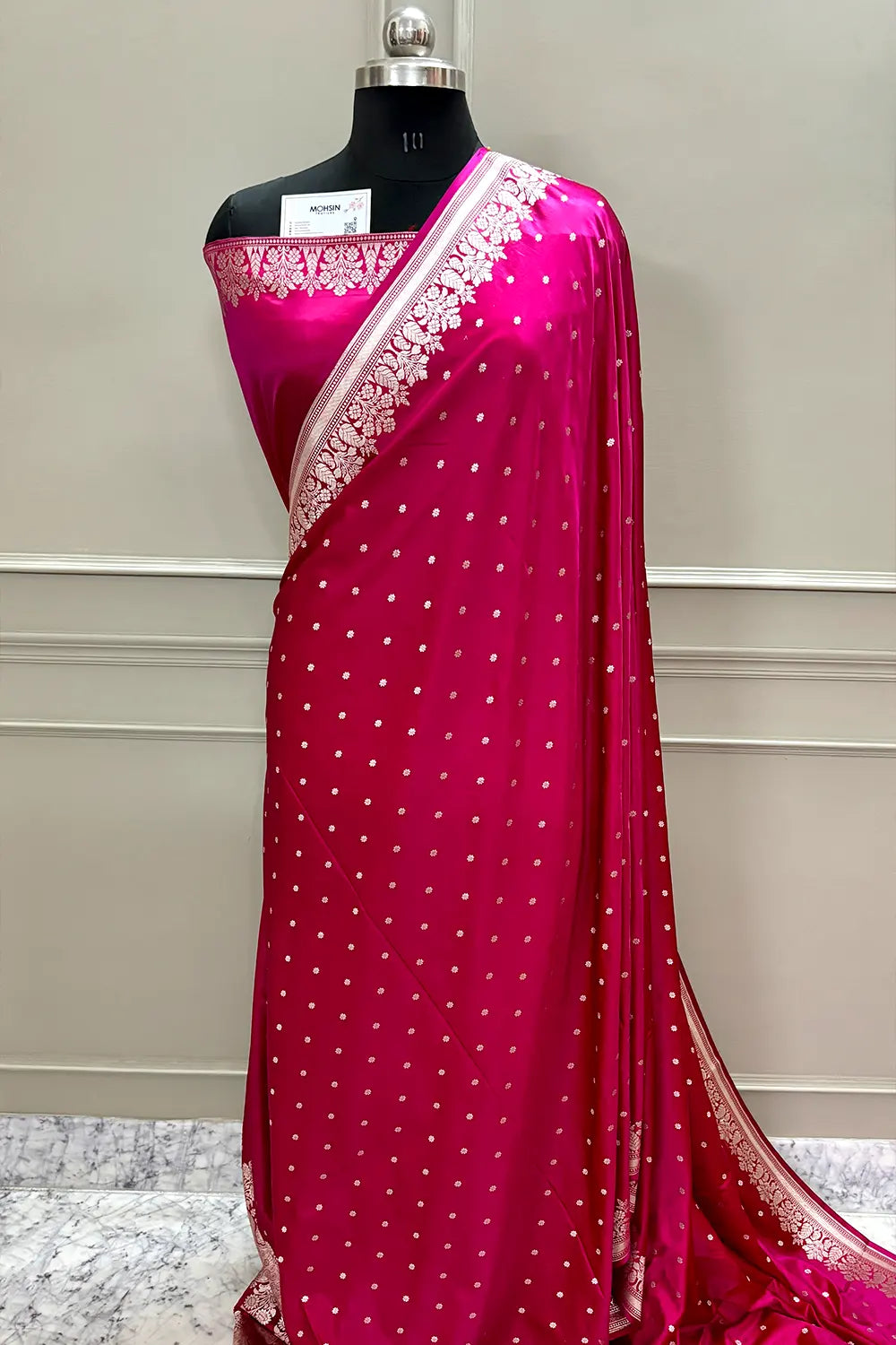 Pink Hawahawai Buti Katan Silk Banarasi Saree