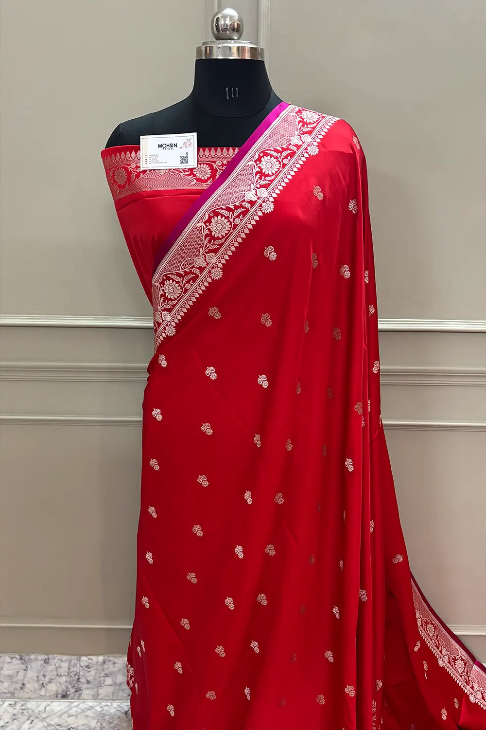 Red Babri Buti Katan Silk Banarasi Saree