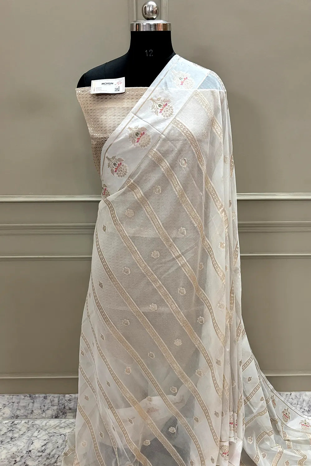 White Golden Zari Raw Mango Silk Banarasi Saree