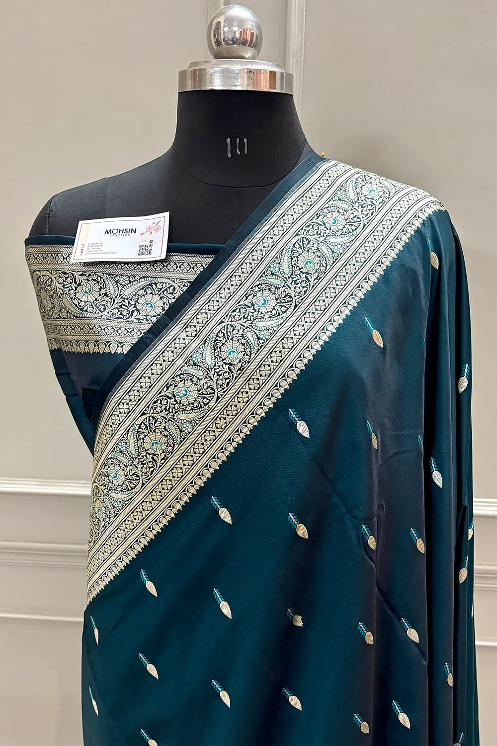 Teal Tilak Buti Katan Silk Banarasi Saree