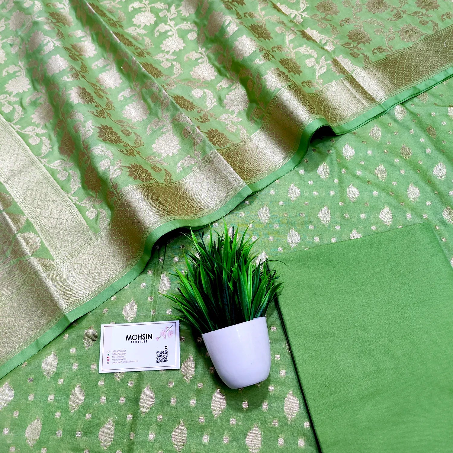 Pista Kalli Patta Katan Silk Banarasi Suit