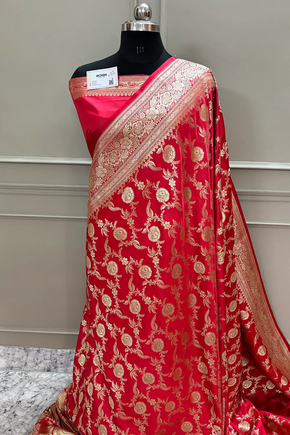 Strawberry Shahanshahi Jaal Katan Silk Banarasi Saree