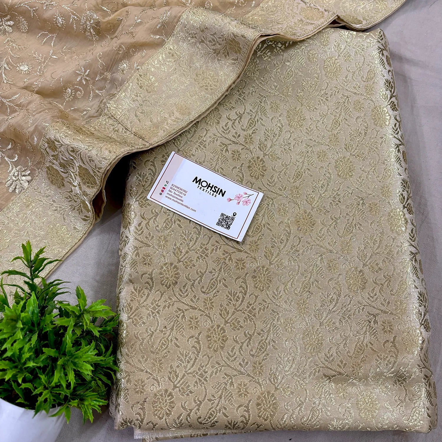 Beige Golden Zari Kimkhab Silk Banarasi Gharara