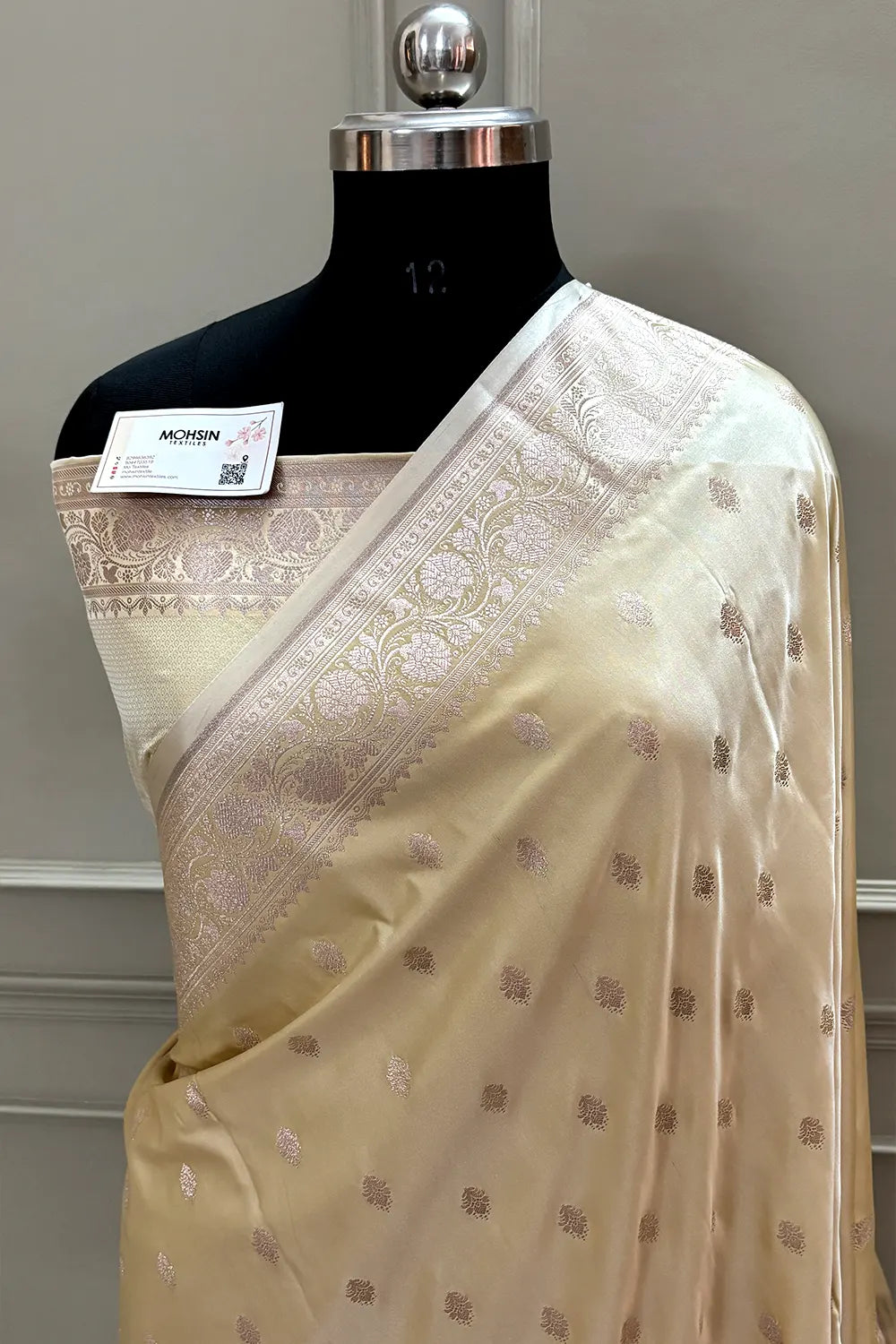 Yellow Flying Buti Katan Silk Banarasi Saree