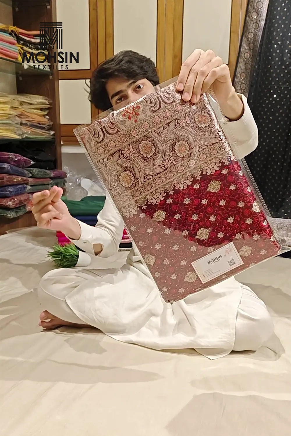 Wine Maroon Chunni Munni Stone Katan Banarasi Saree