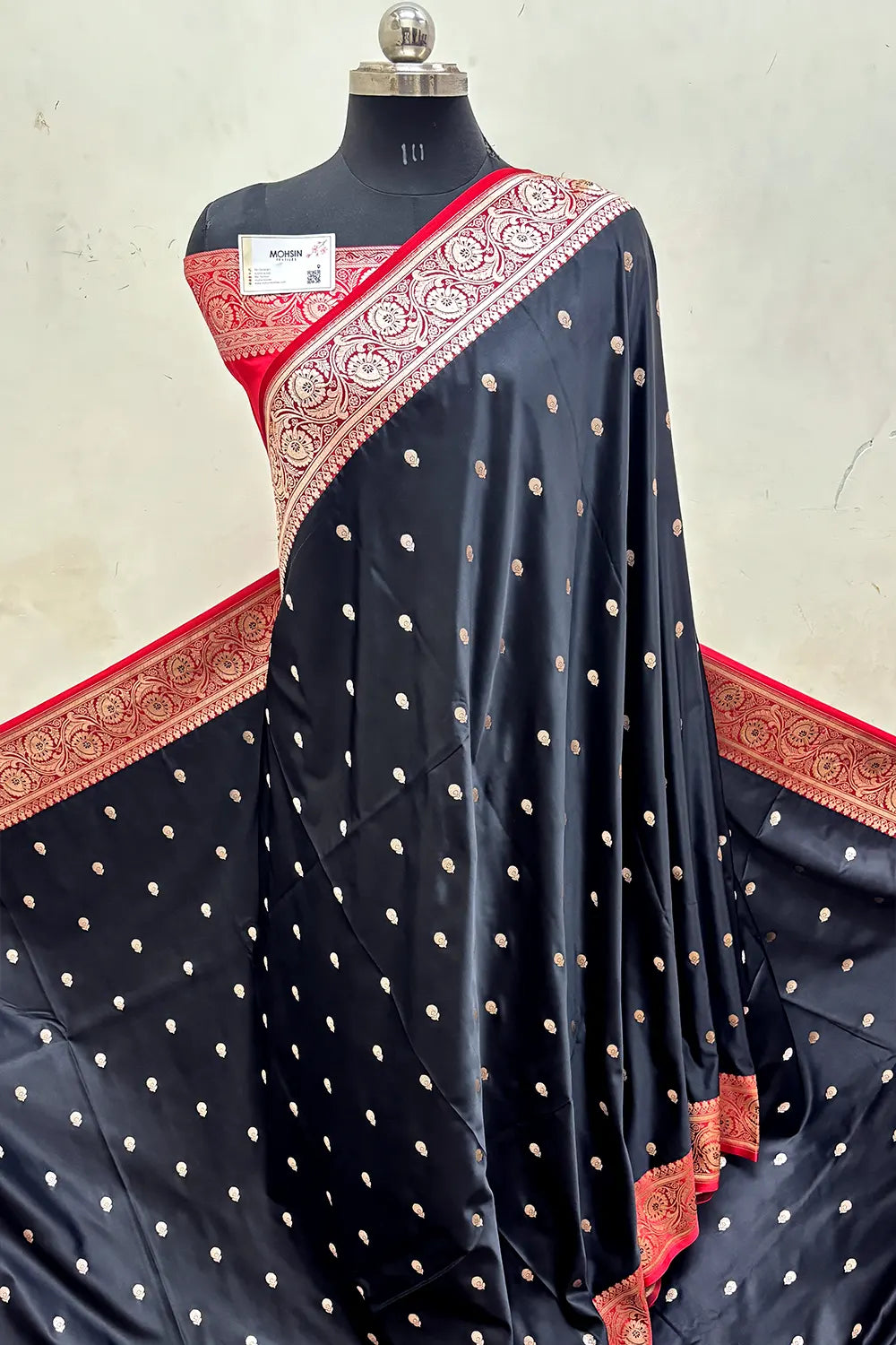 Black and Red Zari Katan Mashru Silk Banarasi Saree
