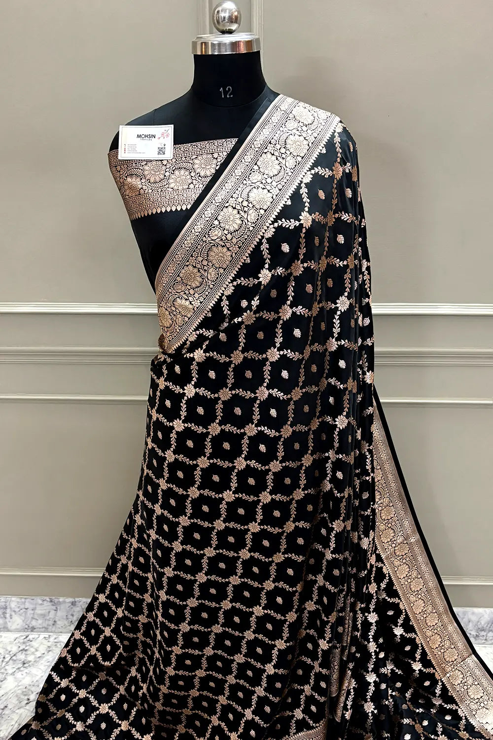 Black Qaidi Buti Katan Mashru Silk Banarasi Saree