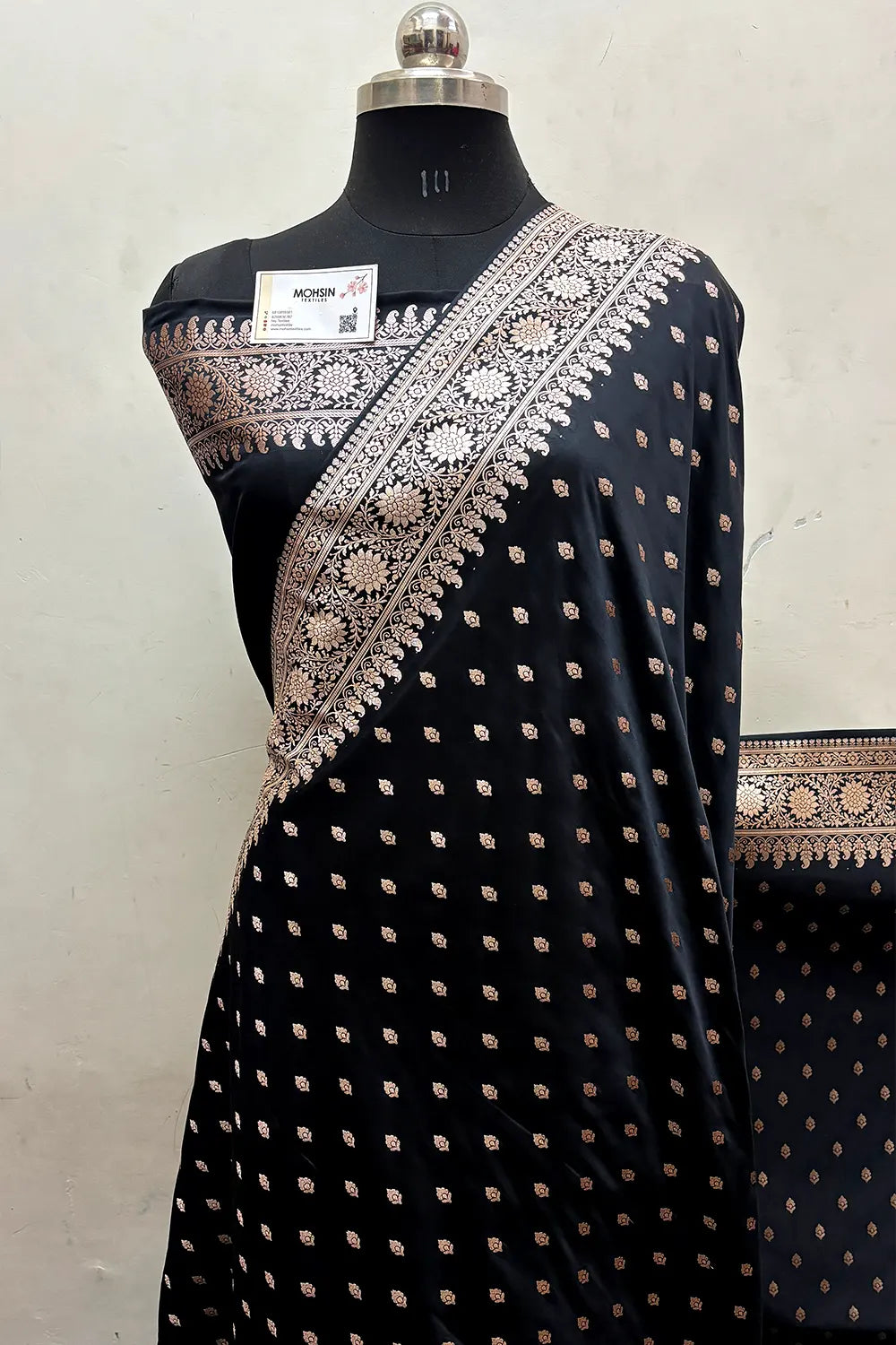 Black Zari Katan Mashru Silk Banarasi Saree