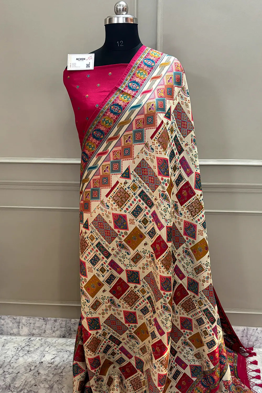 Cream Pashmina Pure Viscose Georgette Silk Banarasi Saree