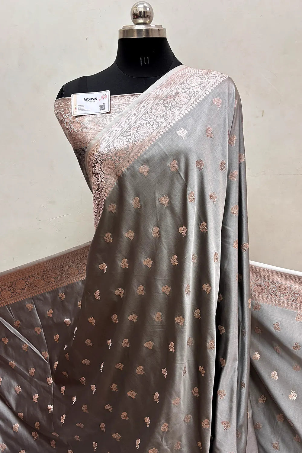 Dark Grey Chaman Buti Katan Mashru Silk Banarasi Saree