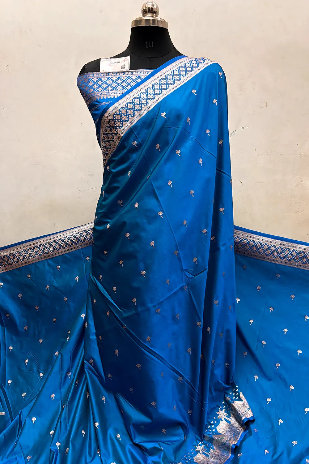 Firozi Teal Vice City Beach Katan Silk Banarasi Saree