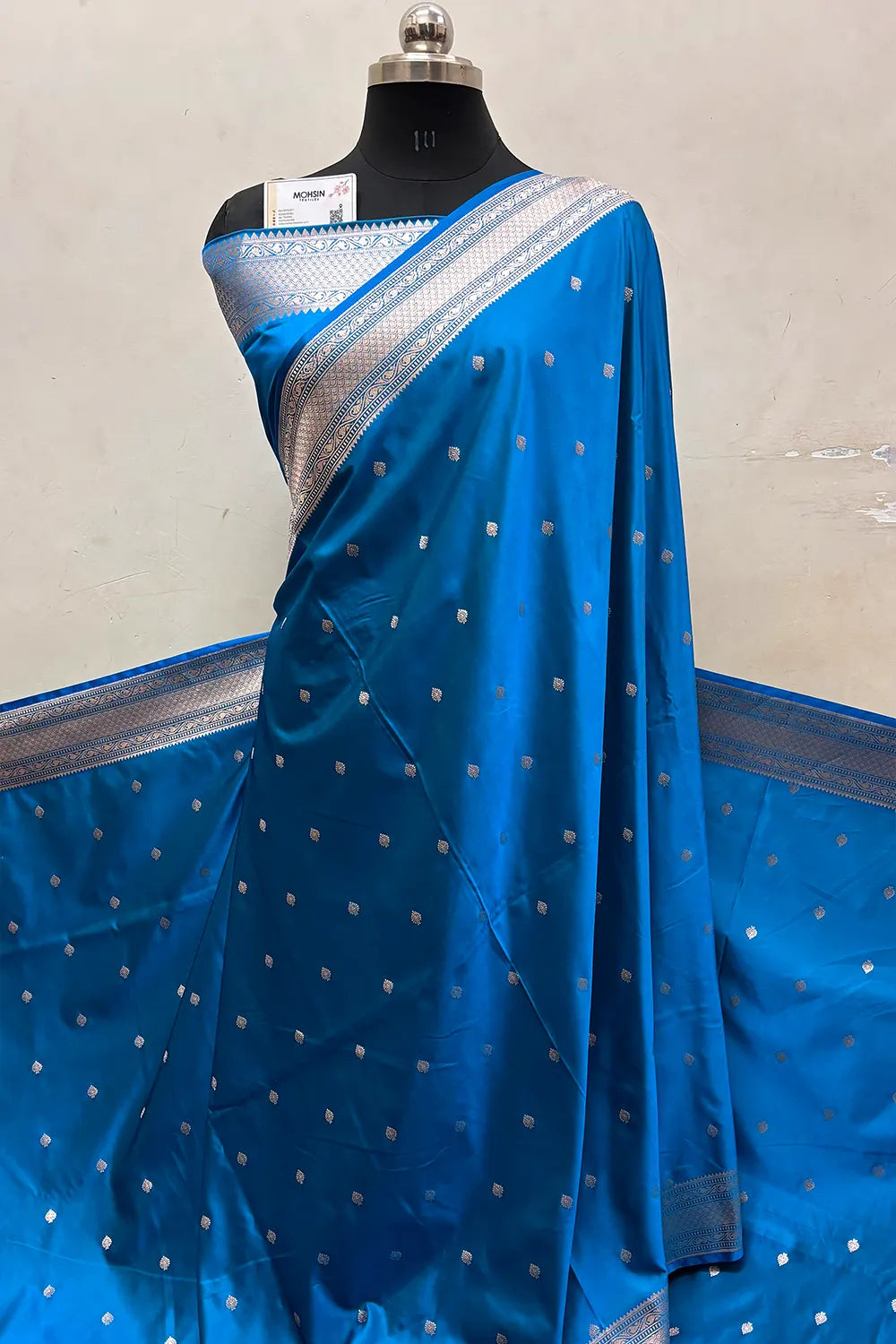 Firozi Wazir Buti Katan Silk Banarasi Saree