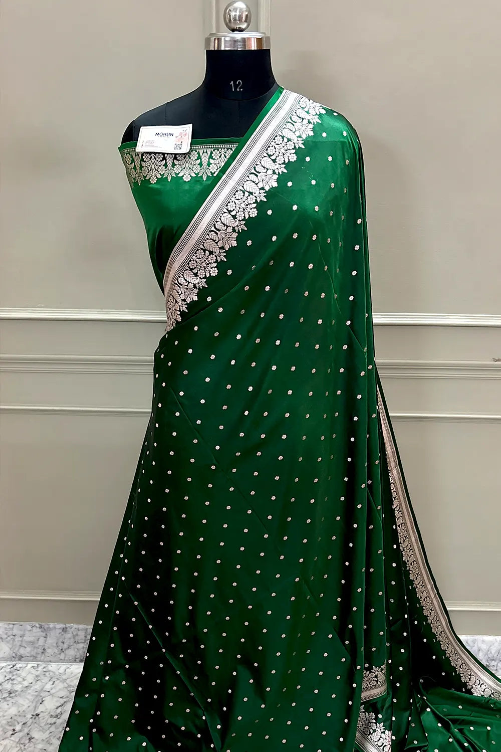 Green Hawahawai Buti Katan Silk Banarasi Saree