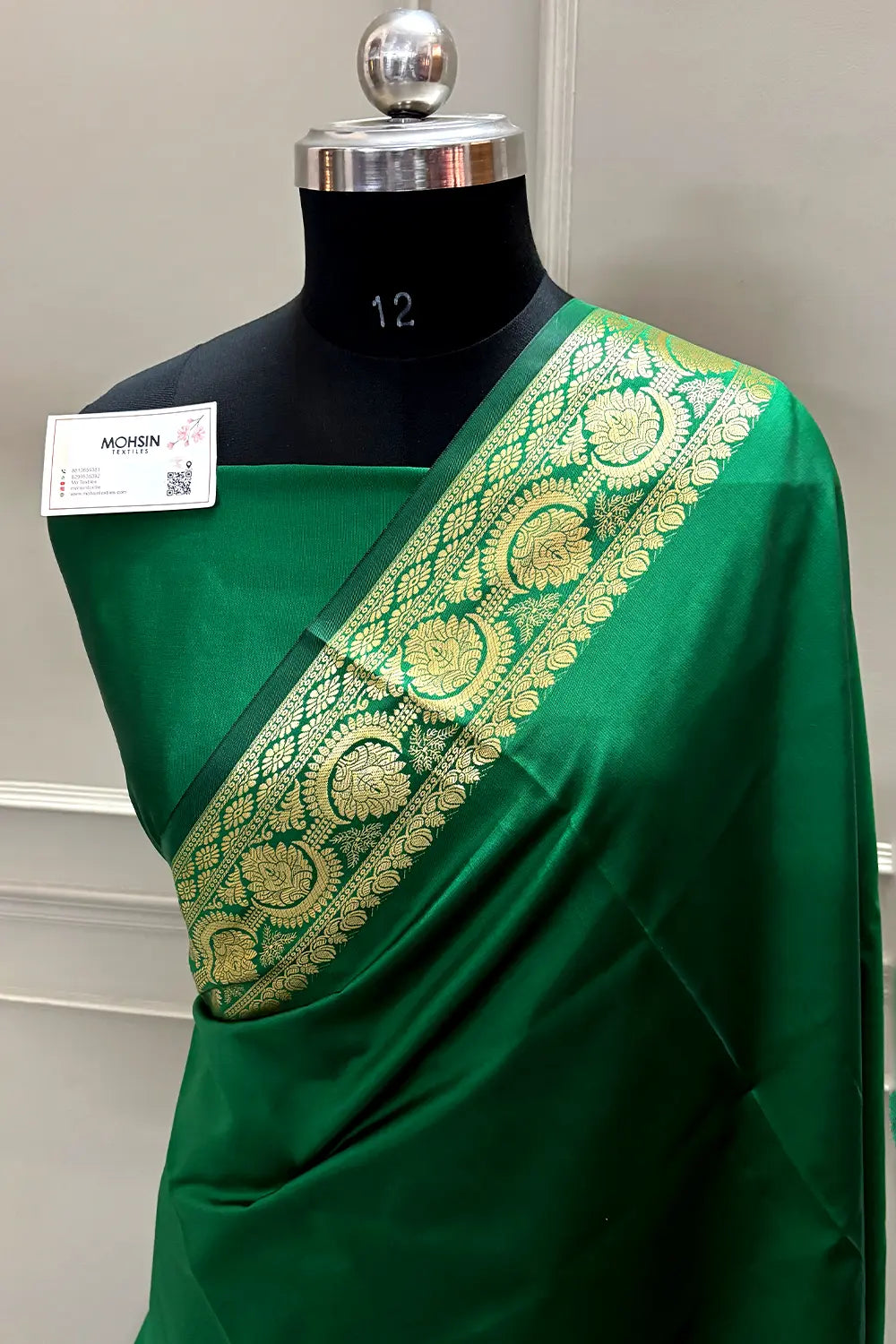 Green Plain Semi Katan Silk Banarasi Saree