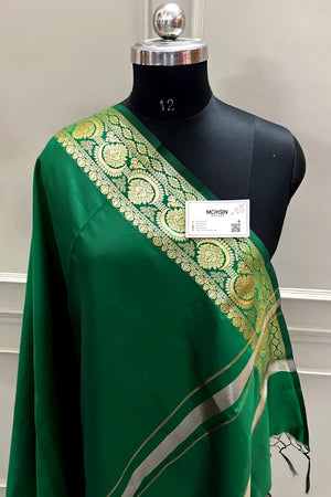 Green Plain Semi Katan Silk Banarasi Saree