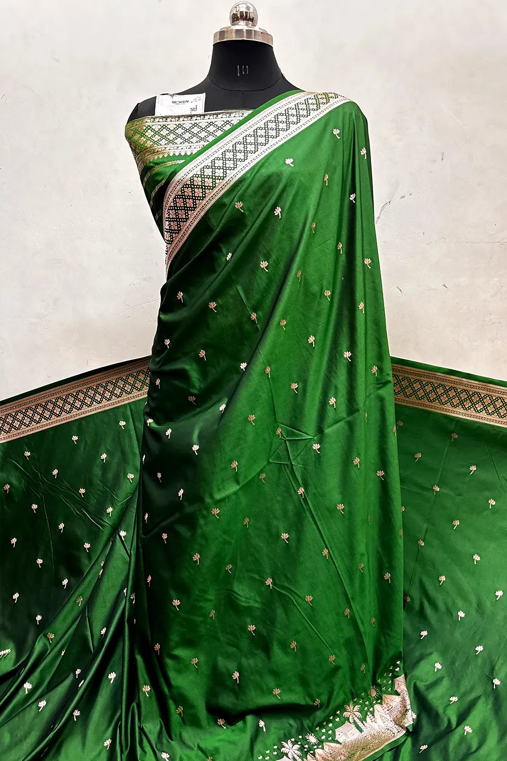 Green Vice City Beach Katan Silk Banarasi Saree