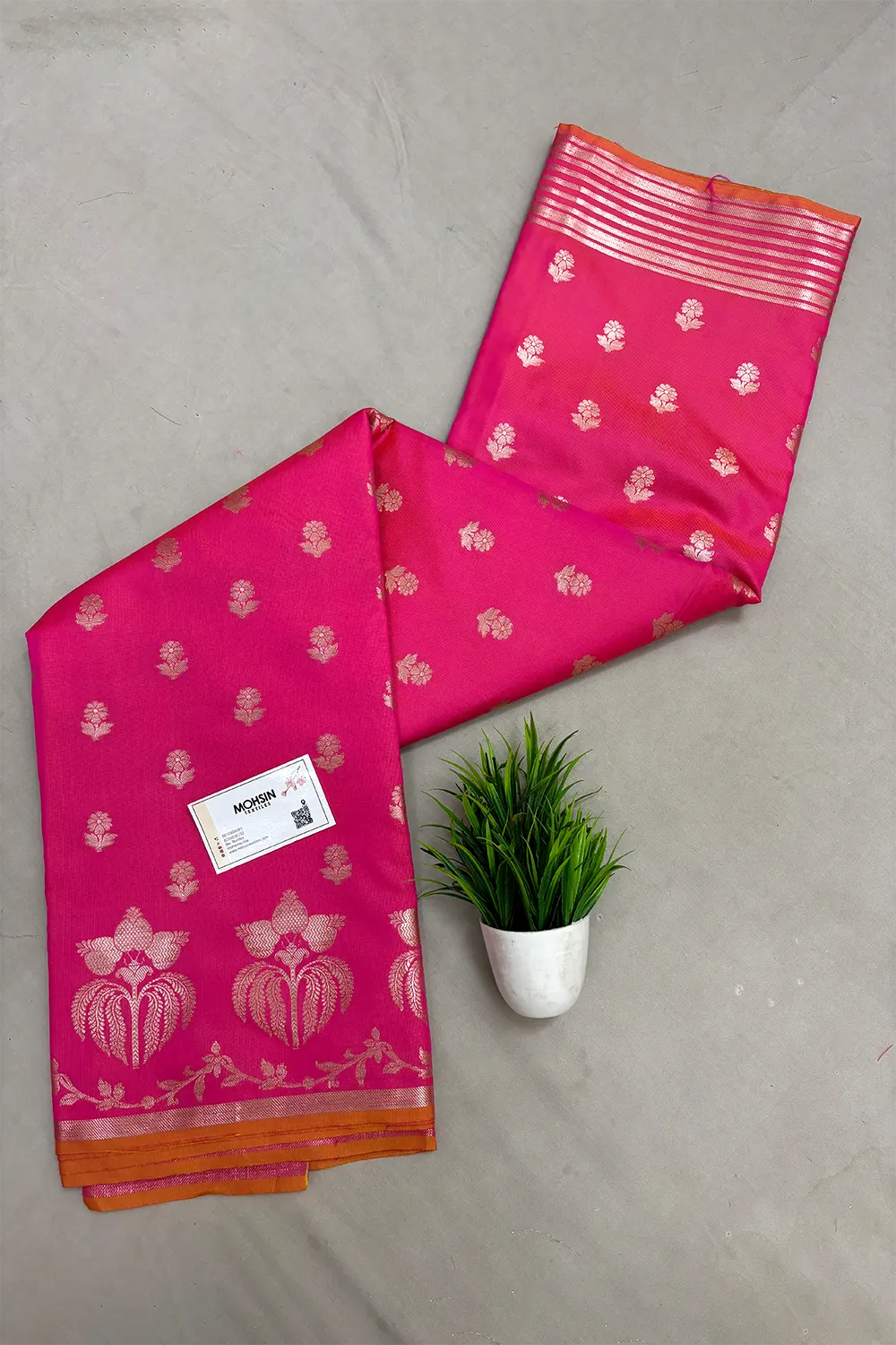 Light Pink Zari Semi Katan Silk Banarasi Saree
