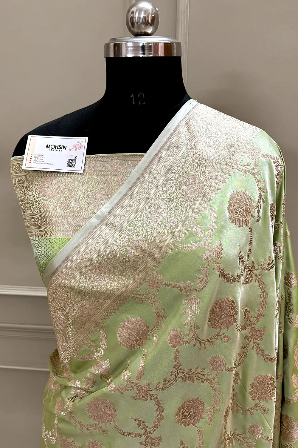Light Pista Laabela Jaal Katan Silk Banarasi Saree