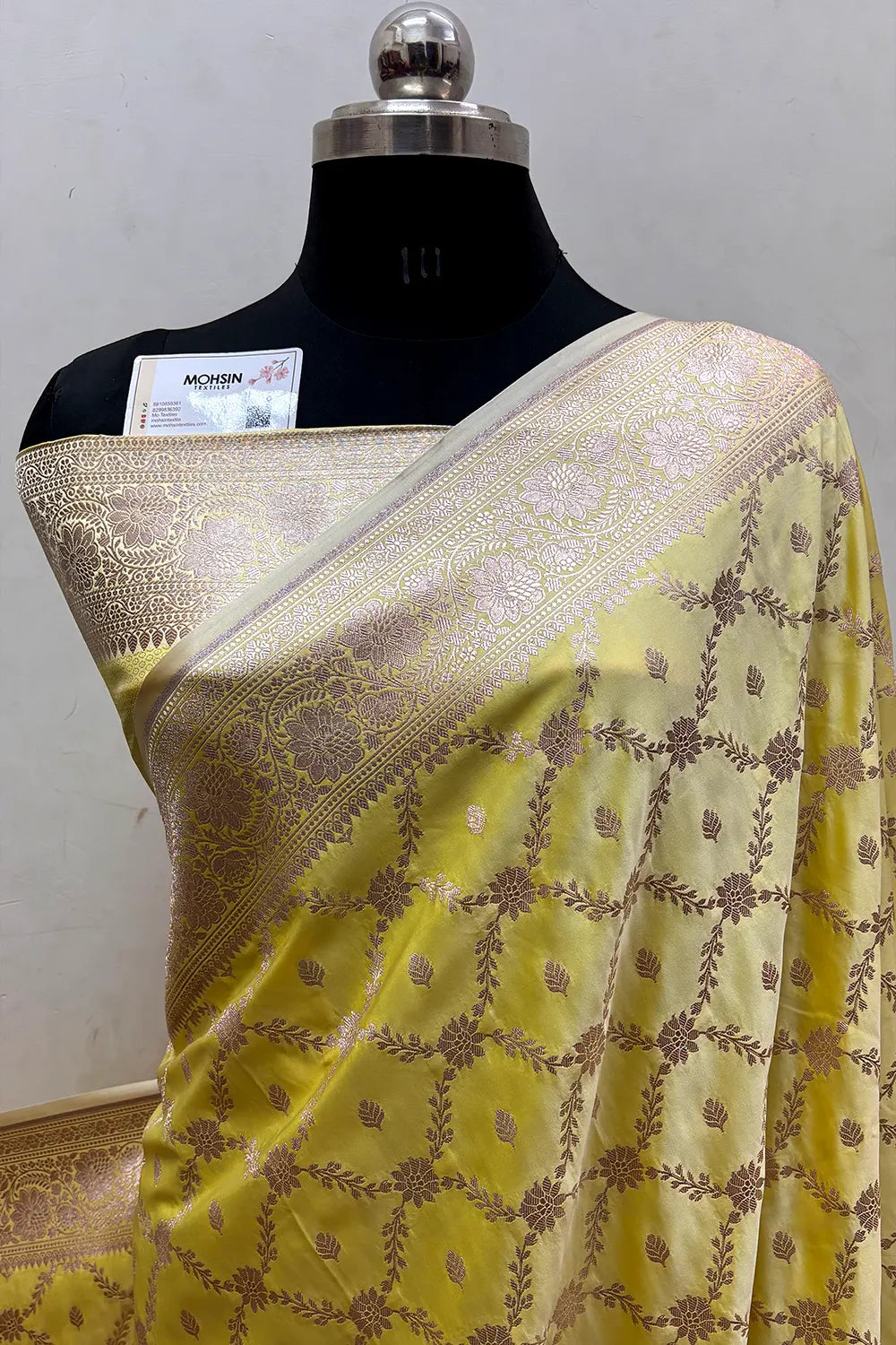 Light Yellow Qaidi Buti Katan Mashru Silk Banarasi Saree