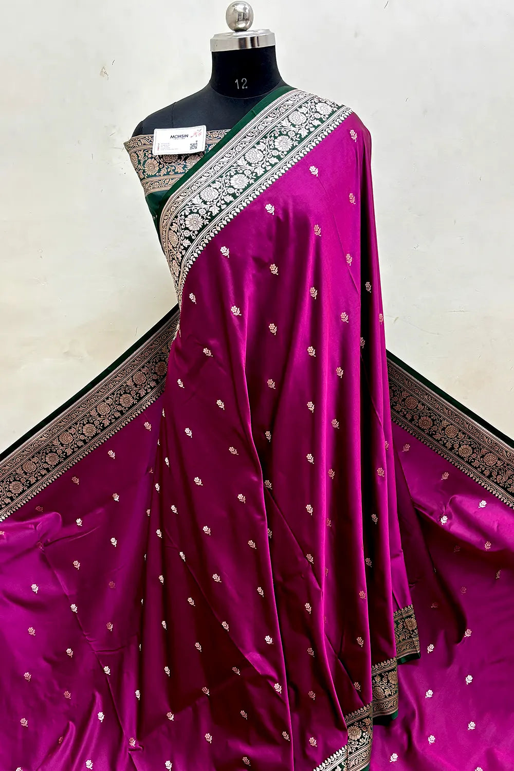 Magenta and Teal Lily Buti Katan Mashru Silk Banarasi Saree