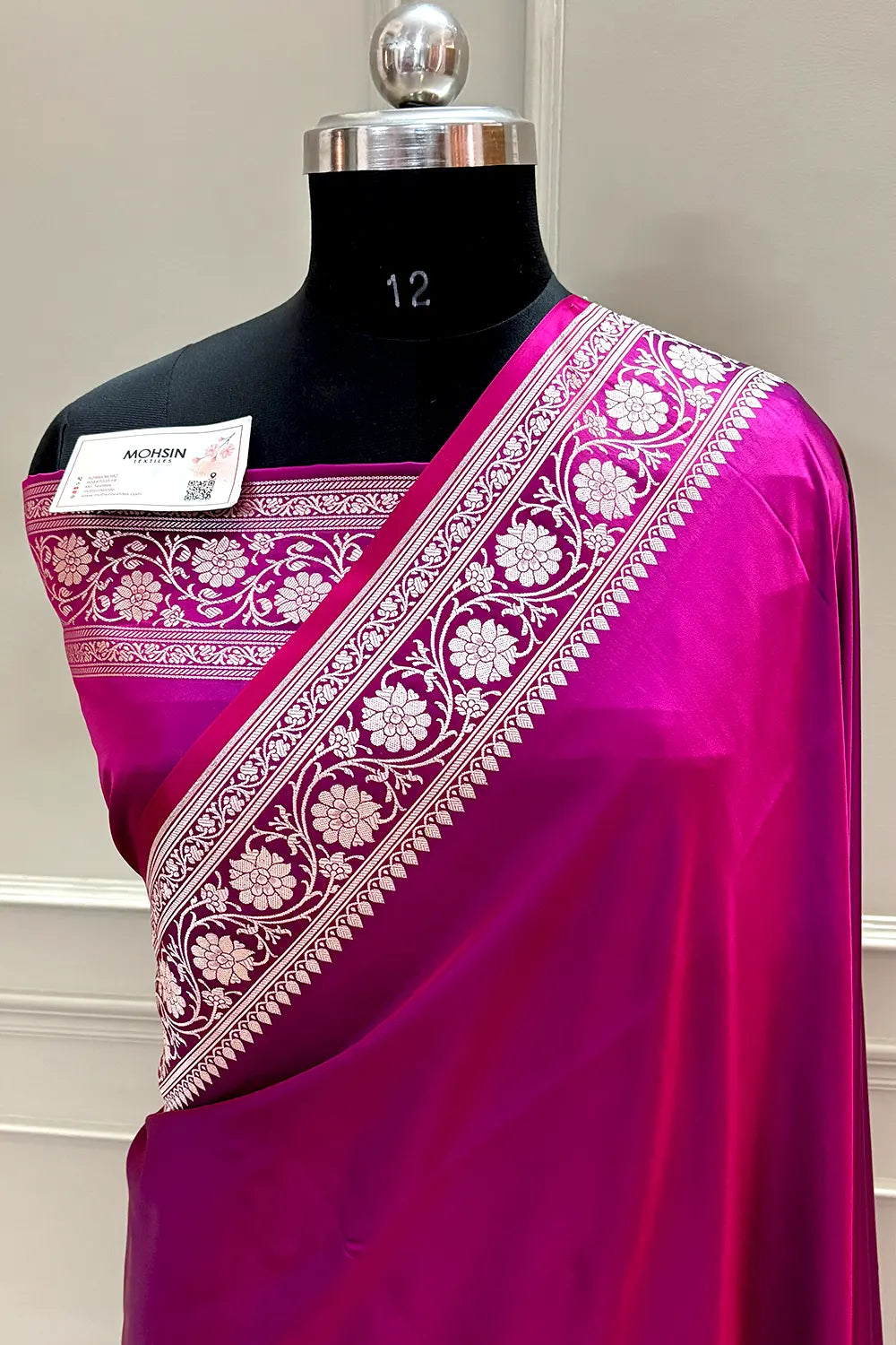 Magenta Plain Zari Border Katan Silk Banarasi Saree