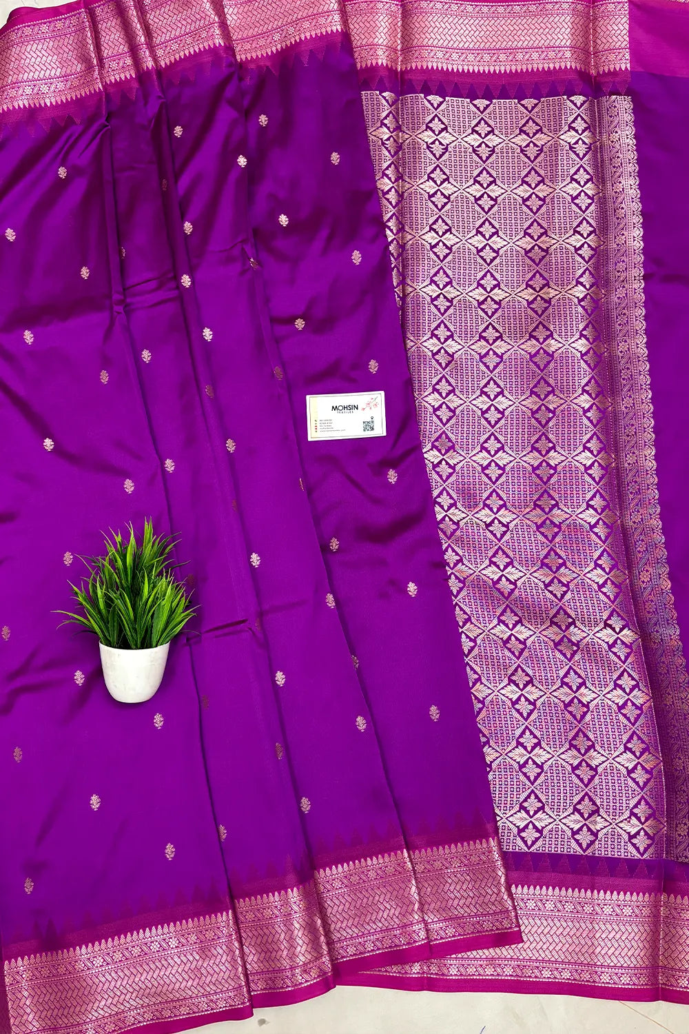 Magenta Semi Katan Silk Banarasi Saree