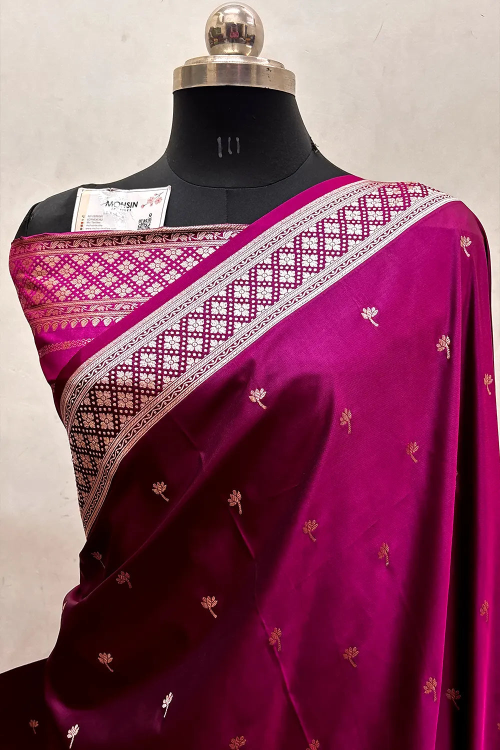 Magenta Vice City Beach Katan Silk Banarasi Saree
