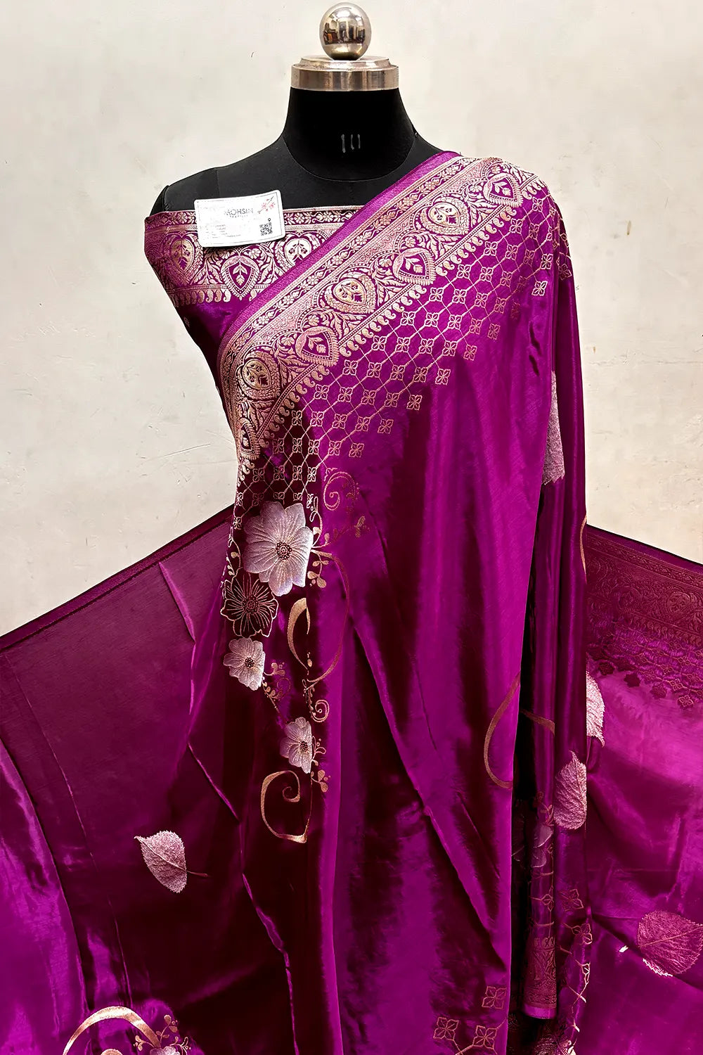 Magenta Zari Viscose Georgette Silk Banarasi Saree