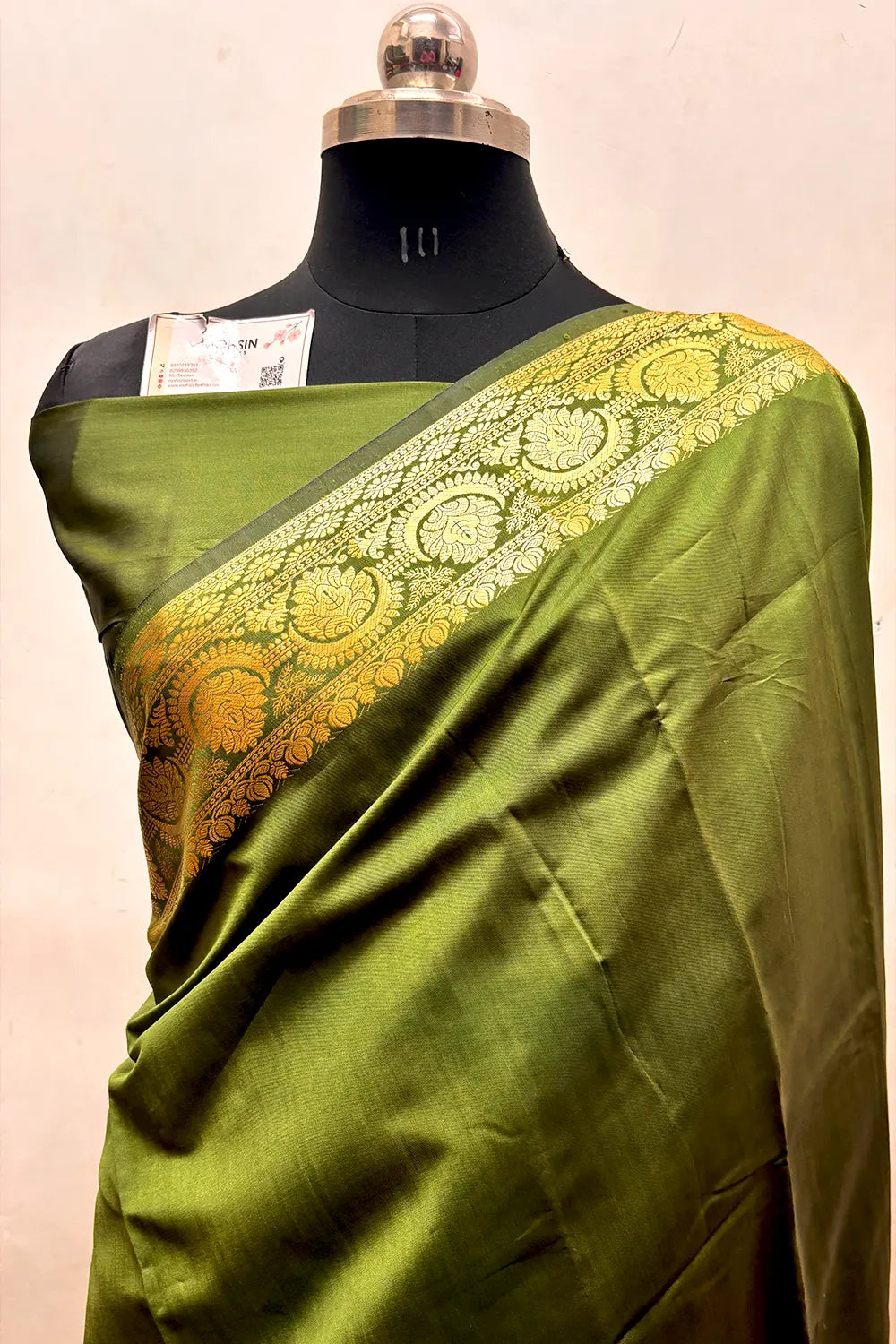 Mehendi Plain Semi Katan Silk Banarasi Saree